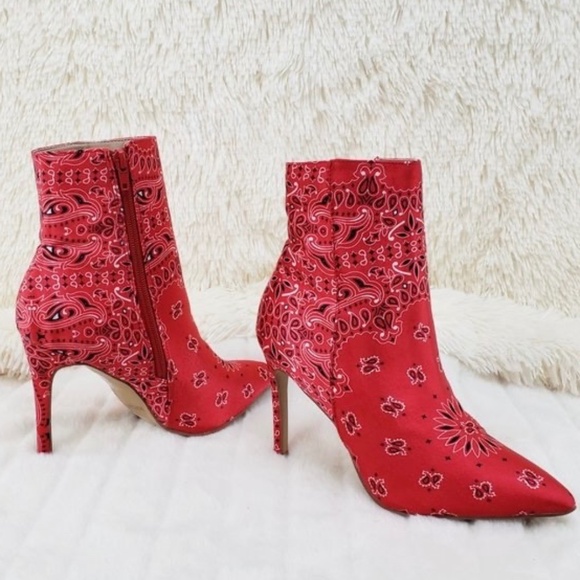 * Mata Red Bandana 4" High Ankle Bootie - Picture 5 of 6